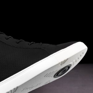 Fuego dansesko modell Wedge Black